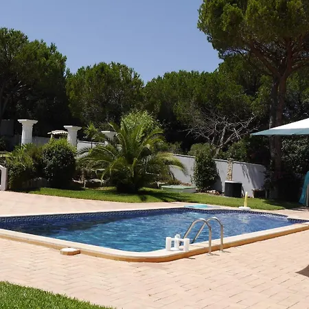 Villa Luxury Villa-4xensuite-priv Pool-5 Min Beach-3500qm Garden-unique Place-1min Sol Golf Quarteira