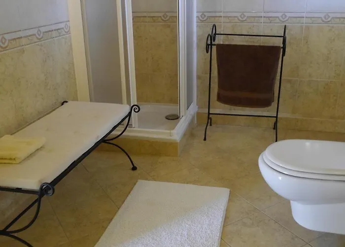 别墅 Villa Levira With Private Pool 奎特里拉